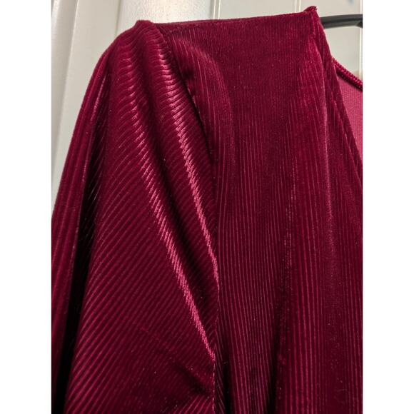 Express Red Velour Dressy Casual Wine Colored Blouse Wrap Top Tie Back Size L - Picture 4 of 10